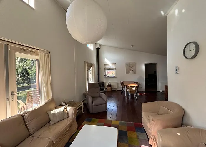 Petrarca بوتِنْ