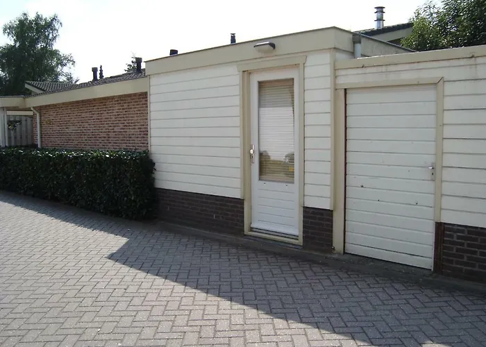 Petrarca Holiday home Putten